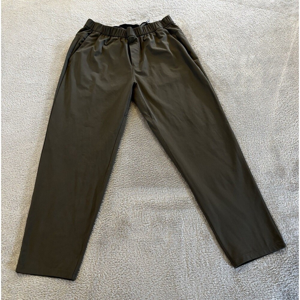 Lululemon Women High Rise Line Athletic Capri Legging, Olive Color